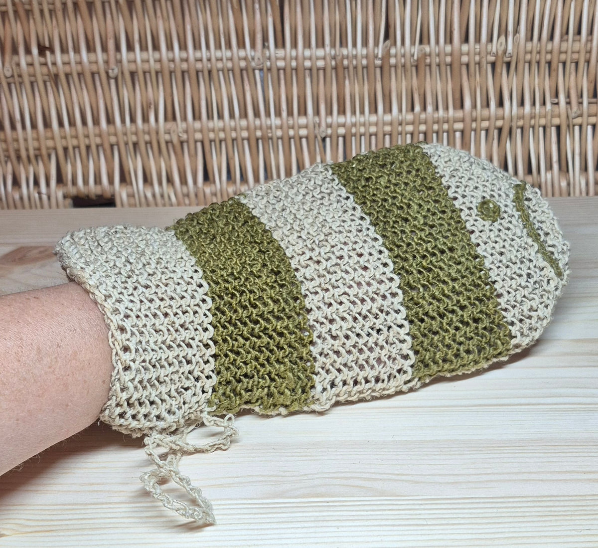 Sustainable Hemp Knitted Wash Mitt - Fish Design