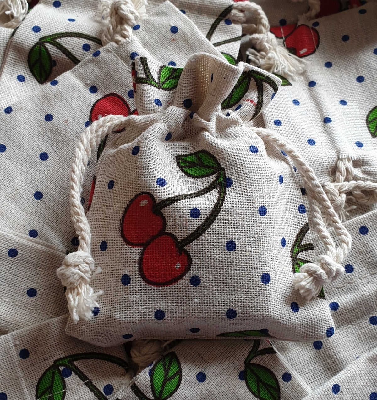 Scent Pouch